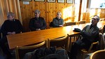 ULK 60 vuotta 28.10.2023. Esitelm Ilmakillan perinnetiloissa. Vasemmalta Esa Huusari, Erkki Kajala, Birgitta Kajala ja Antti Kausalainen. Kuva: Eero Kausalainen.