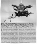 Ilmailu 1997-11 Raimo Aulion tandemhyppy Malmilla 31.8.1997.<br>