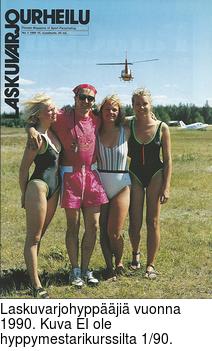 Laskuvarjohyppji vuonna 1990. Kuva EI ole hyppymestarikurssilta 1/90.